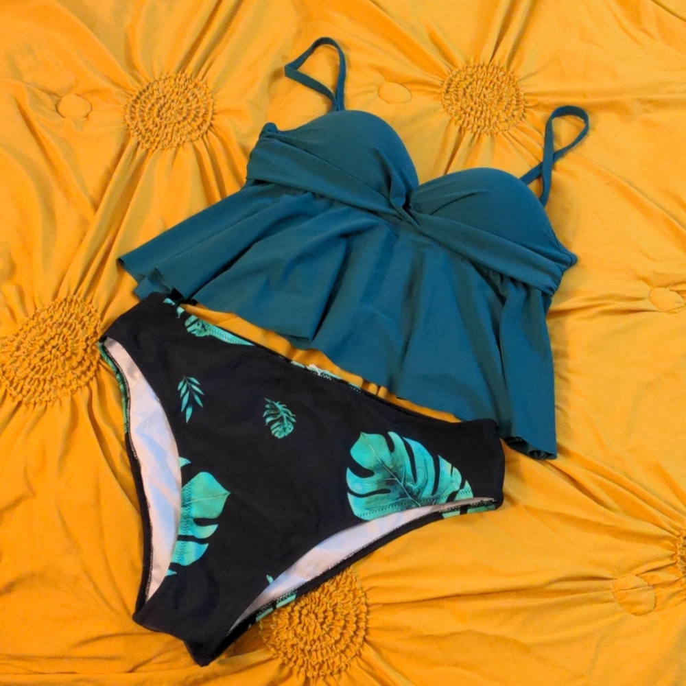 Cupshe Teal and Black Leaf Bikini Set